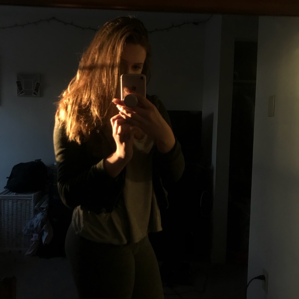 Meet your Posher, Emma